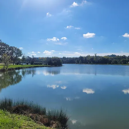 ヴィラ Lake Villa Castera-Verduzan Castéra-Verduzan