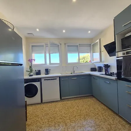 Lake Villa Castera-Verduzan Вилла Castera-Verduzan